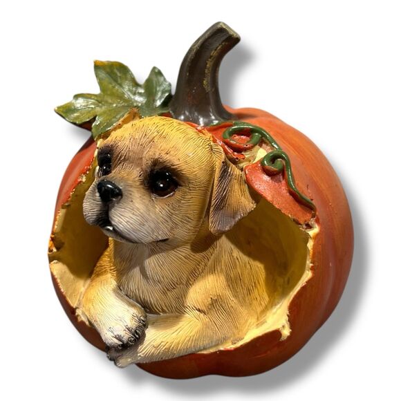 Yellow Lab Puppy in Pumpkin Figurine – Fall & Halloween Dog Lover Décor 4.5" - Picture 1 of 4